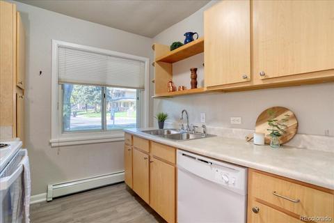 6935 E 3rd Ave, Denver, CO 80220 photo 8