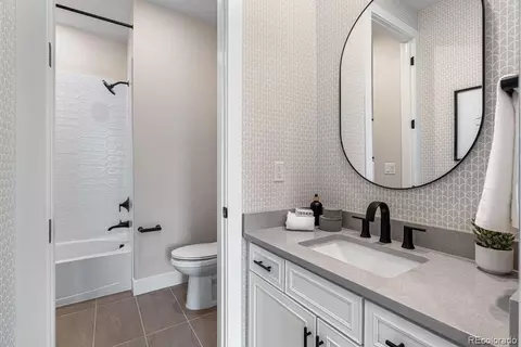 Bath - 6209 Juniper Dr, Thornton, CO 80602 photo 7 of 8