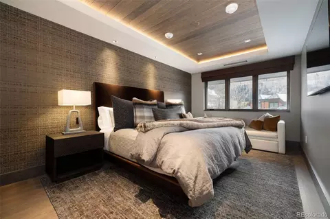 Bedroom - 430 S Frontage Rd E #RU-205, Vail, CO 81657 photo 2 of 3