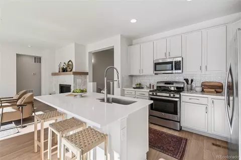 12636 Sandstone Dr, Broomfield, CO 80021