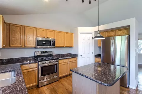 Kitchen - 3811 E 138th Pl, Thornton, CO 80602 photo 4 of 4