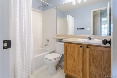 Bath - 3811 E 138th Pl, Thornton, CO 80602 photo 3 of 3