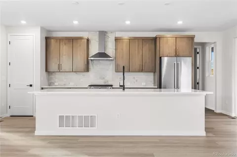 Kitchen - 12110 Octave Ave, Lone Tree, CO 80124 photo 2 of 6