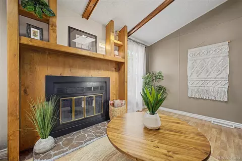 1400 S Collyer St, Longmont, CO 80501