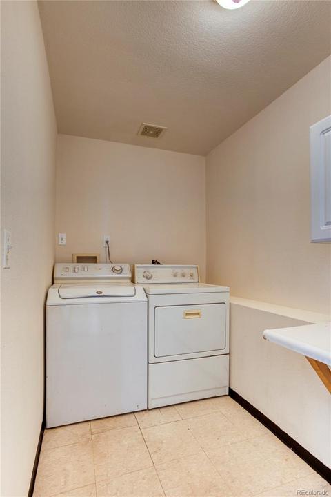 14955 E 50th Dr, Denver, CO 80239 photo 28