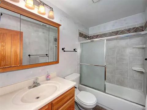 Bath - 36 Cartier Ct, Dillon, CO 80435 photo 3 of 3