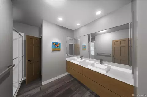 Bath - 814-818 E 19th Ave, Denver, CO 80218 photo 1 of 2