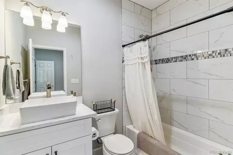 527 Antelope Dr E, Bennett, CO 80102 photo 19