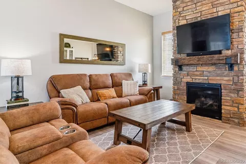527 Antelope Dr E, Bennett, CO 80102 photo 10