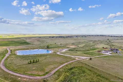 527 Antelope Dr E, Bennett, CO 80102 photo 7