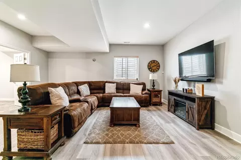 527 Antelope Dr E, Bennett, CO 80102 photo 18