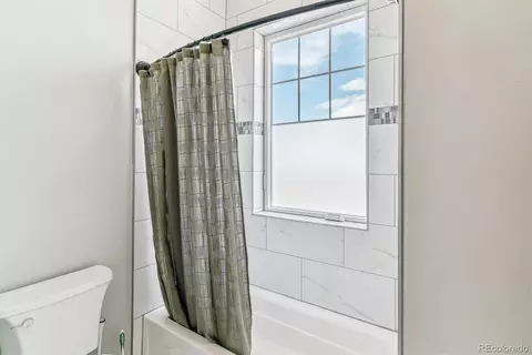527 Antelope Dr E, Bennett, CO 80102 photo 38