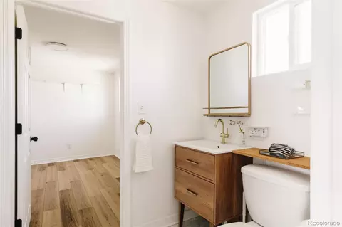 Bath - 4870 Tejon St, Denver, CO 80221 photo 2 of 4