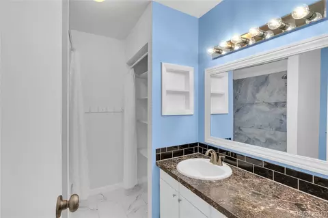 488 E Highline Cir, Centennial, CO 80122 photo 11
