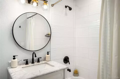 Bath - 5105 E Atlantic Pl, Denver, CO 80222 photo 3 of 5