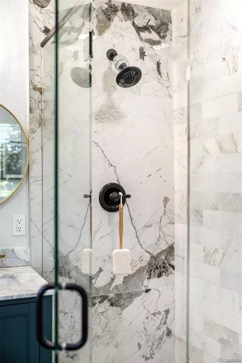 Bath - 5105 E Atlantic Pl, Denver, CO 80222 photo 2 of 5