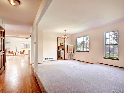 8172 Dover Cir, Arvada, CO 80005 photo 4