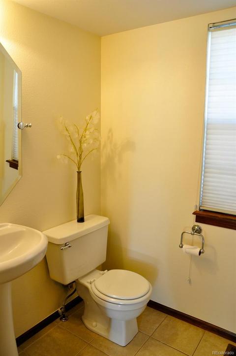 8172 Dover Cir, Arvada, CO 80005 photo 16