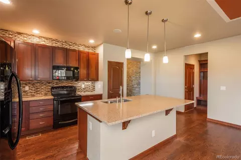 19702 E 63rd Dr, Aurora, CO 80019 photo 4