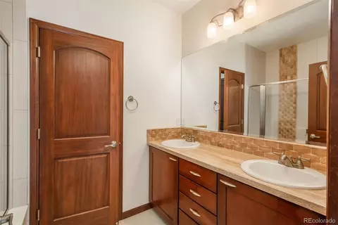 19702 E 63rd Dr, Aurora, CO 80019 photo 23