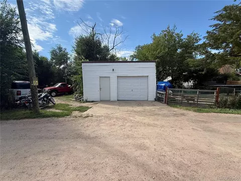 Exterior - 515 Pine St, Sterling, CO 80751 photo 5 of 6