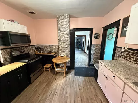 Kitchen - 515 Pine St, Sterling, CO 80751 photo 3 of 3