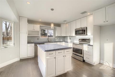 3341 Euclid Ave, Centennial, CO 80121 photo 6