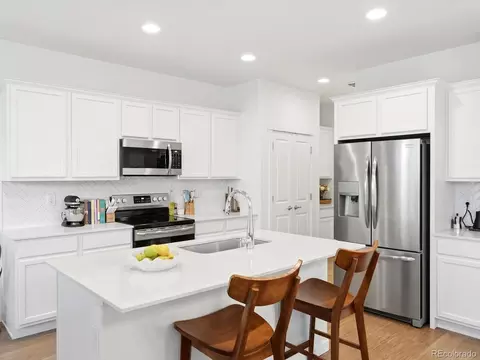 Kitchen - 4047 E 98th Pl, Thornton, CO 80229 photo 2 of 5
