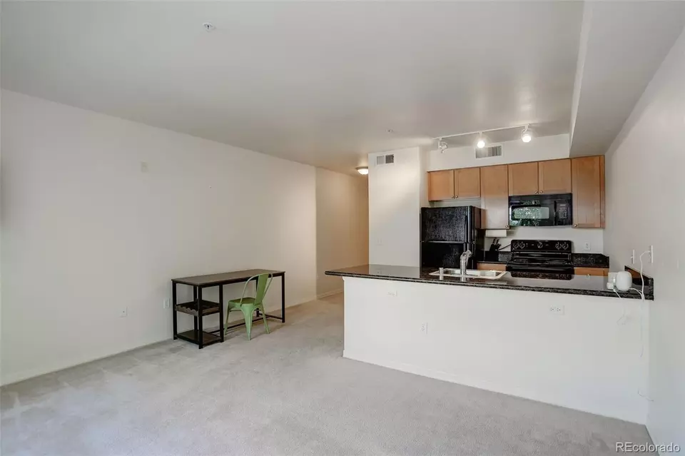  1623 Saint Paul St #202, Denver, CO 80206 photo 14
