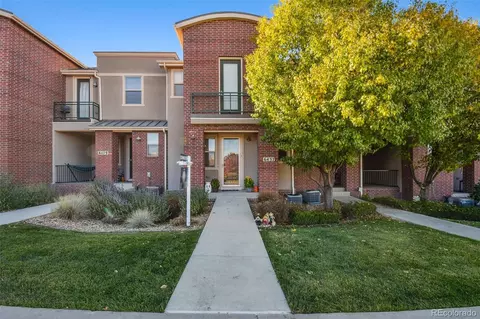 6437 S Potomac St, Englewood, CO 80111