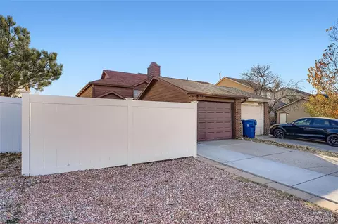 19054 E 16th Ave, Aurora, CO 80011