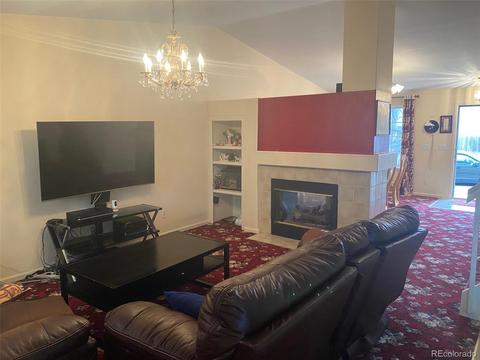 19371 E 40th Pl, Denver, CO 80249 photo 4