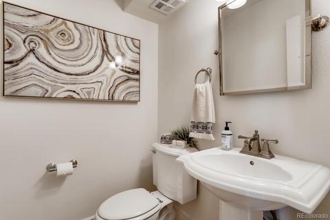 6984 E Jarvis Pl, Denver, CO 80237 photo 16