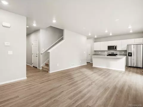 Living - 505 97th Ave, Greeley, CO 80634 photo 2 of 3