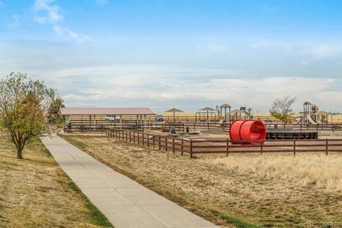113 Coyote St, Bennett, CO 80102 photo 6
