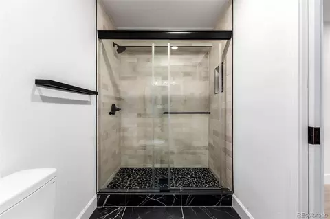 Bath - 7302 Island Cir, Boulder, CO 80301 photo 5 of 5
