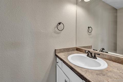 18535 E Bethany Pl, Aurora, CO 80013 photo 7