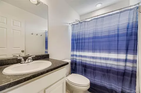 Bath - 21865 E 44th Pl, Aurora, CO 80019 photo 4 of 4