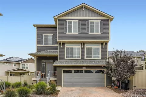 21865 E 44th Pl, Aurora, CO 80019
