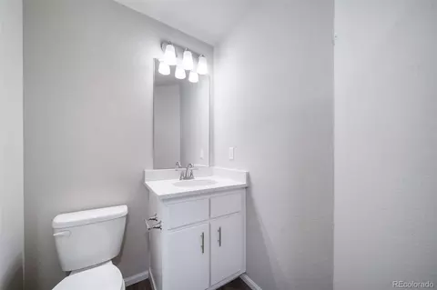 46561 Avery Ln, Bennett, CO 80102 photo 15