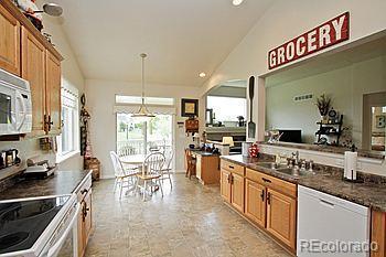 8409 Devinney Ct, Arvada, CO 80005 photo 5