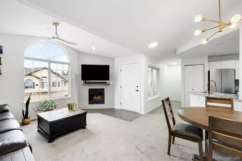 8747 E Dry Creek Rd #1624, Englewood, CO 80112