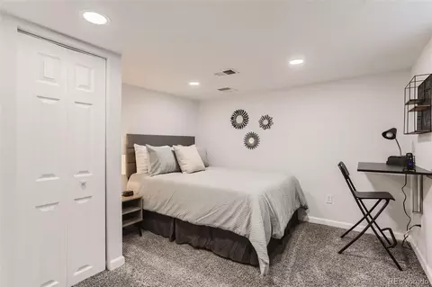 125 E Florida Ave, Denver, CO 80210 photo 17