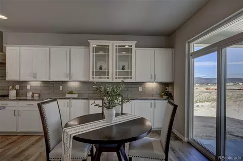Dining - 350 Hardstone Dr, Monument, CO 80132 photo 4 of 4