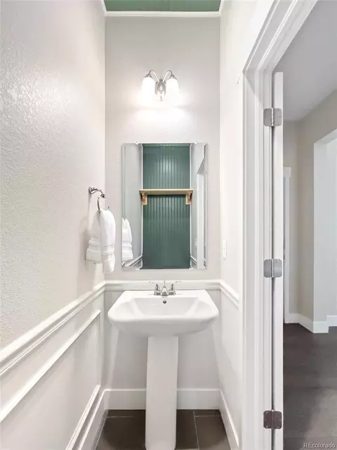 11220 E 26th Ave, Aurora, CO 80010 photo 5
