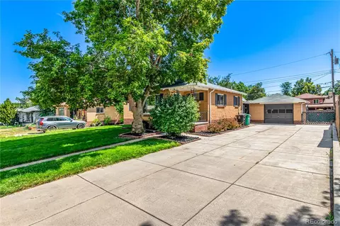 2562 S Xavier St, Denver, CO 80219