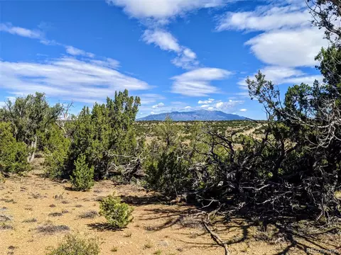 592 La Deora Blvd, Walsenburg, CO 81040