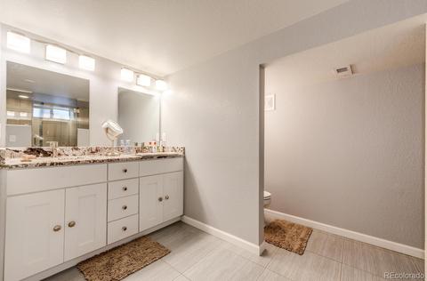 2570 Cherry St, Denver, CO 80207 photo 20