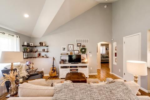2570 Cherry St, Denver, CO 80207 photo 5