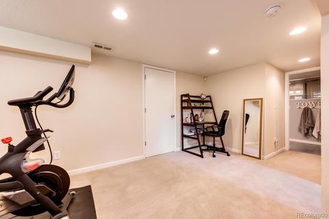 2570 Cherry St, Denver, CO 80207 photo 18